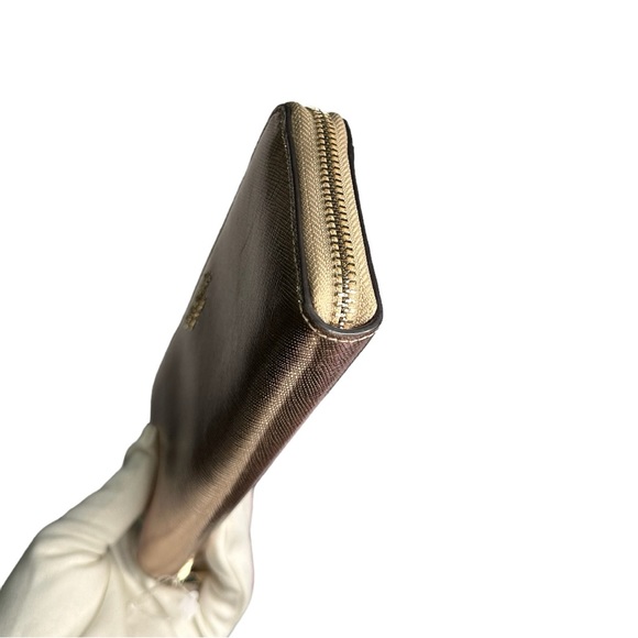 NWOT Kate Spade Gold Zippy Long Wallet - Picture 4 of 8